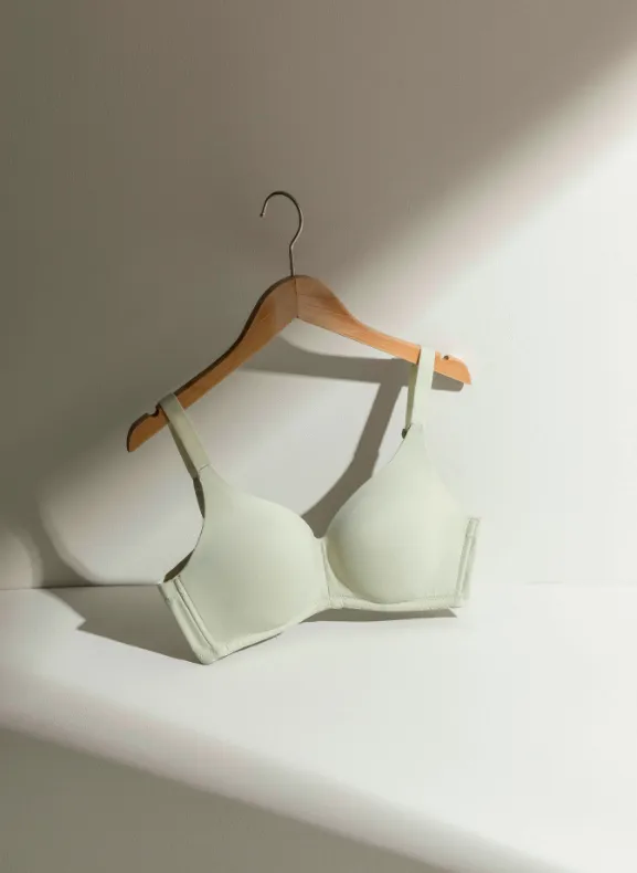 Silky-Lite Wireless Bra S10-29815